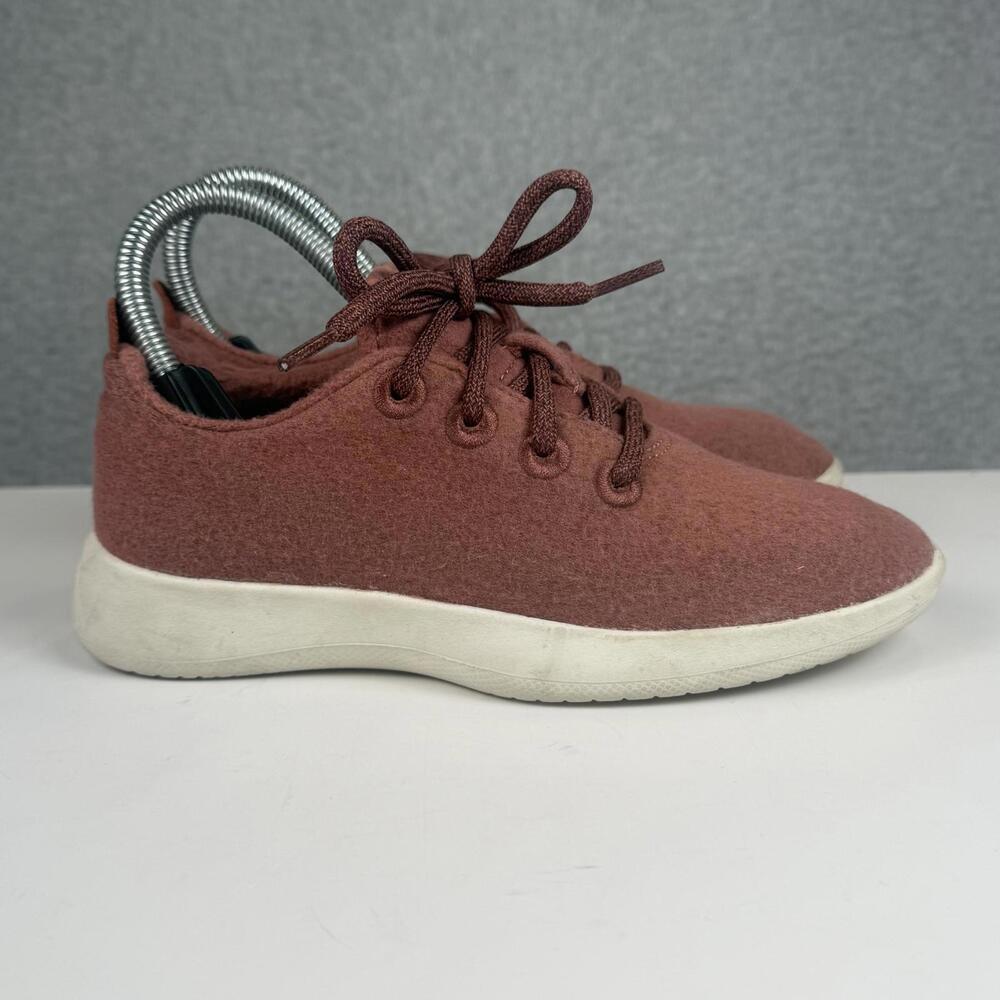 Allbirds Women's Wool Runners Ausangate Red Berry Sneakers Size 5